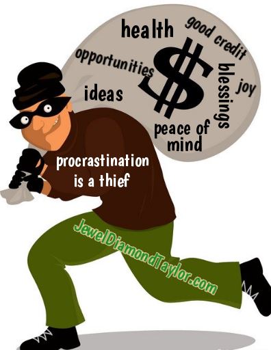procrastination-is-a-thief-3